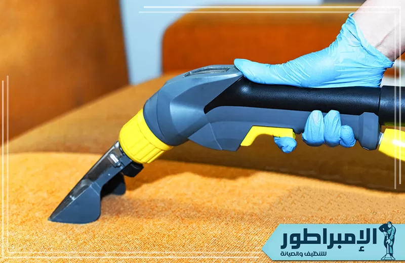 شركة تنظيف بالبخار بينبع تقدم خدمات تنظيف عميق للمنازل والمكاتب باستخدام أحدث تقنيات البخار لتعقيم وإزالة الأوساخ بفعالية عالية دون مواد كيميائية ضارة.